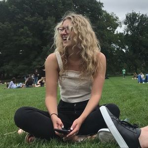 Meet your Posher, Ellie